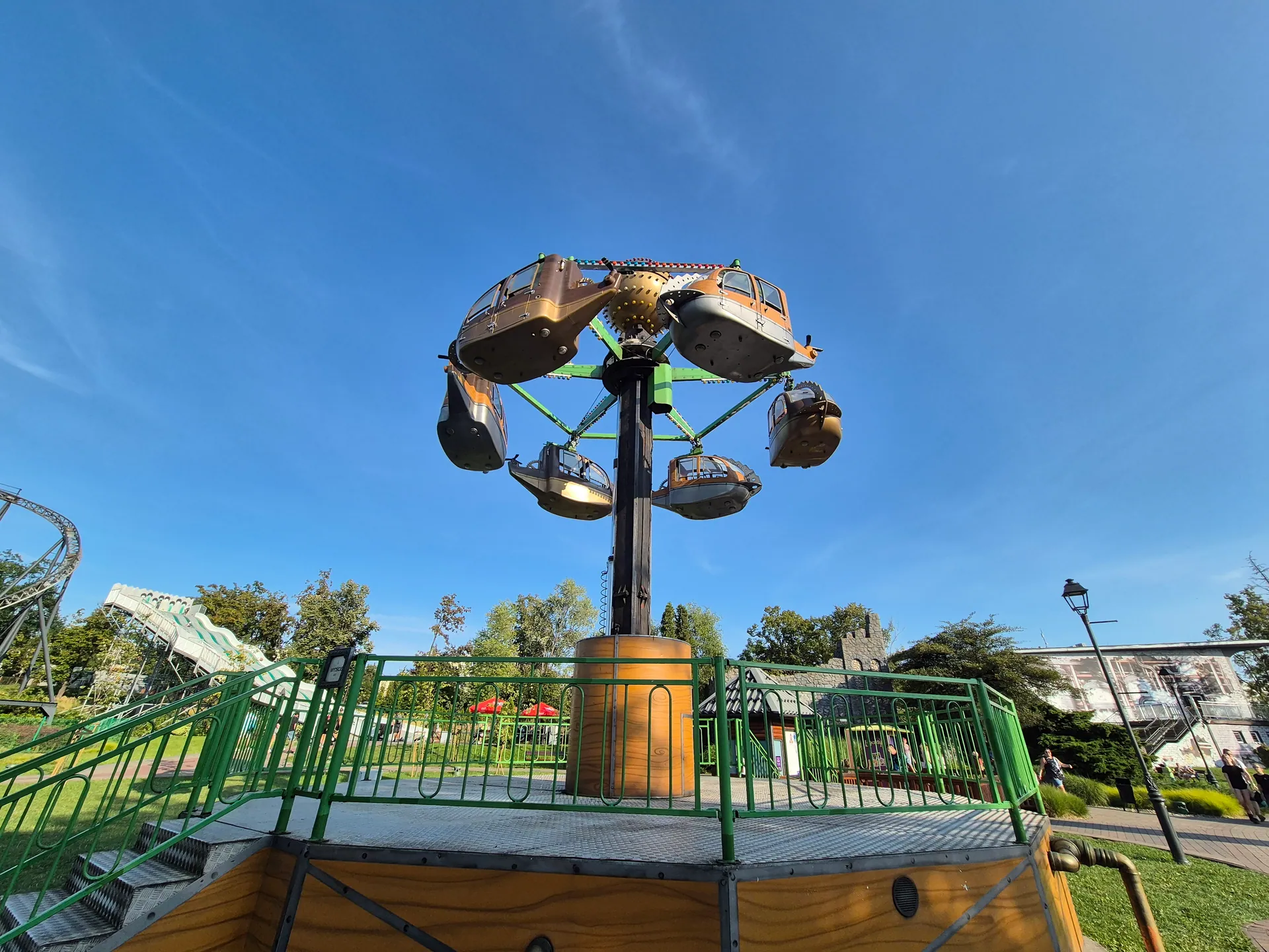Legendia w Chorzowie – park rozrywki z 2- i 4-latkiem – zdjęcie 2