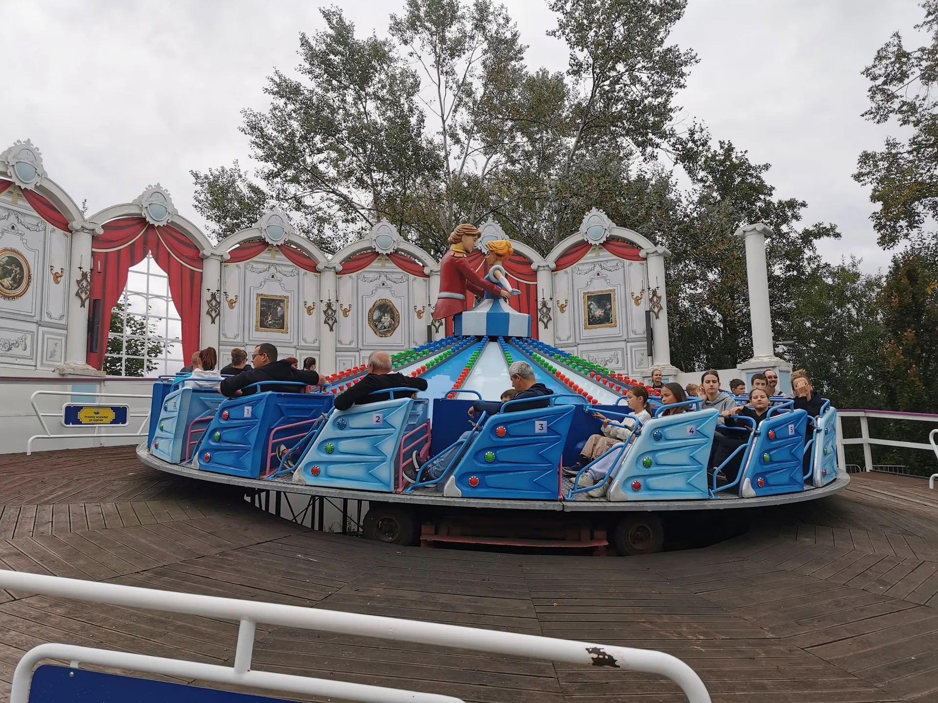 Legendia w Chorzowie – park rozrywki z 2- i 4-latkiem – zdjęcie 20