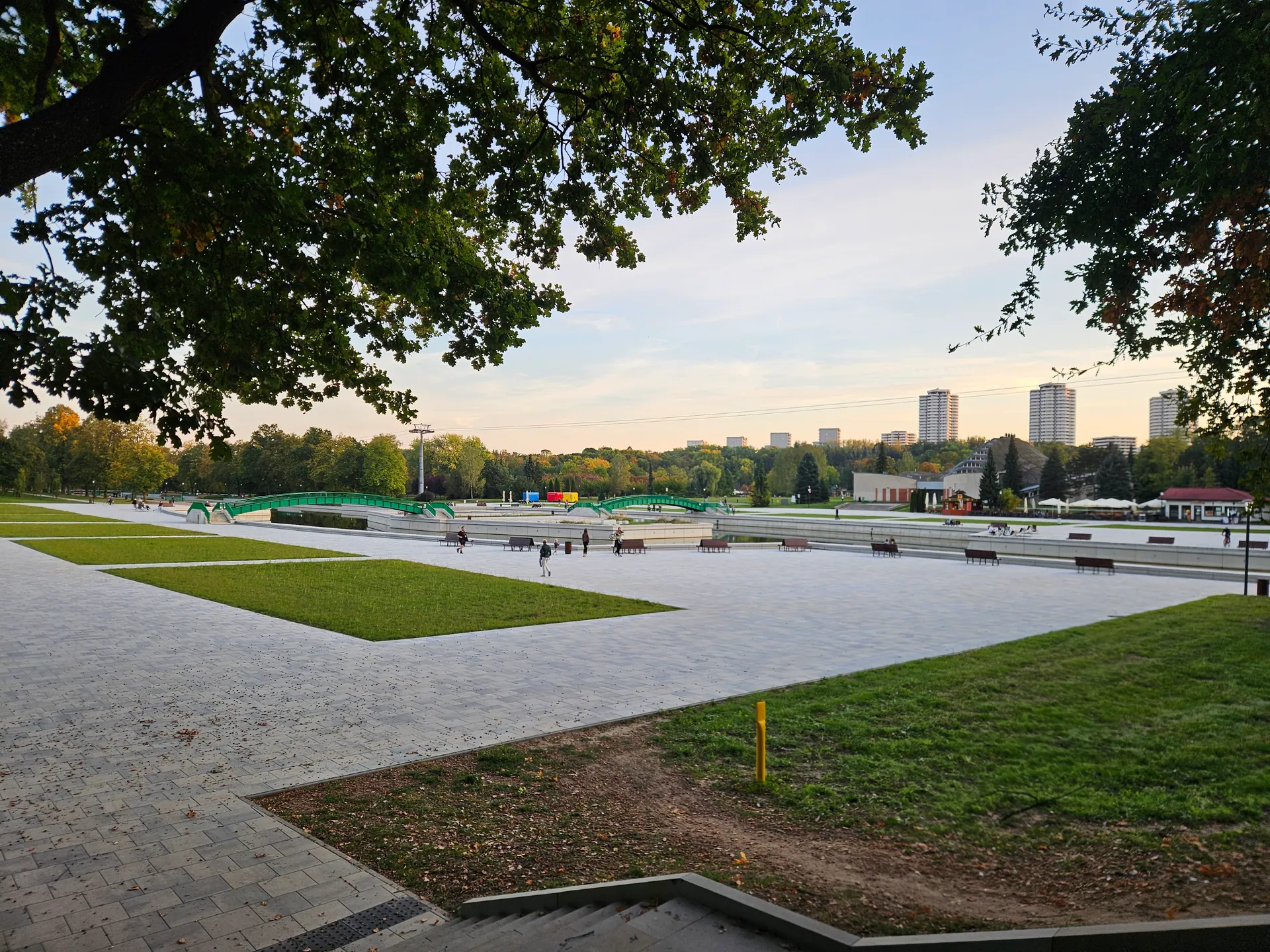 Park Śląski w Chorzowie z dziećmi – spacery, zieleń i atrakcje – zdjęcie 6
