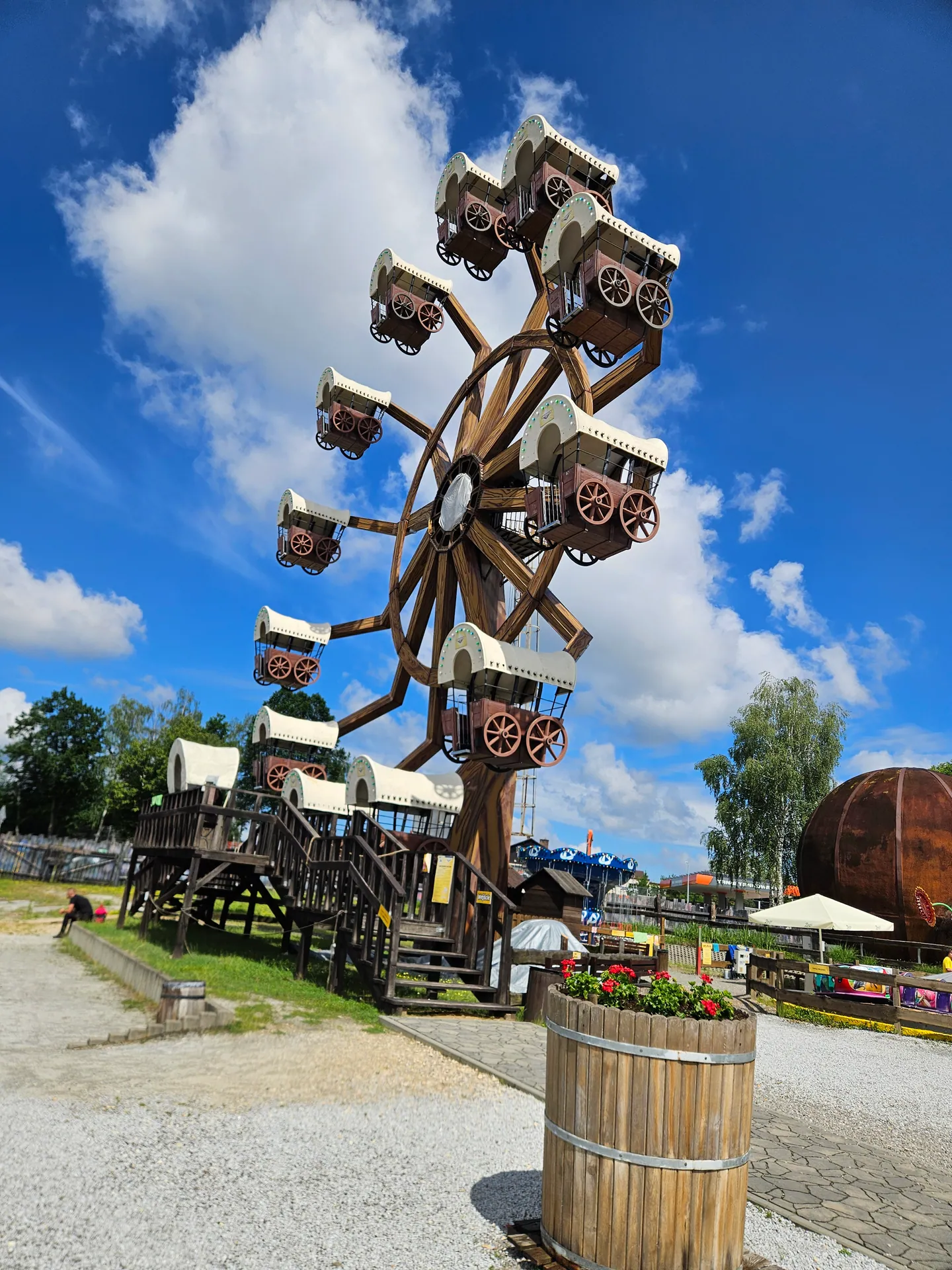 TwinPigs w Żorach – rodzinny park rozrywki – zdjęcie 6